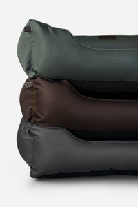 Chester & Lee | Waterproof Sleeper Dog Bed Gray